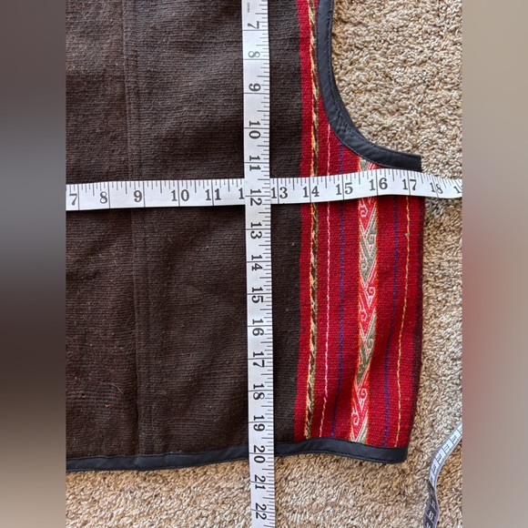 Vintage Artesania Cumi Bolivian wool tapestry bohemian handmade vest size medium - Picture 5 of 5